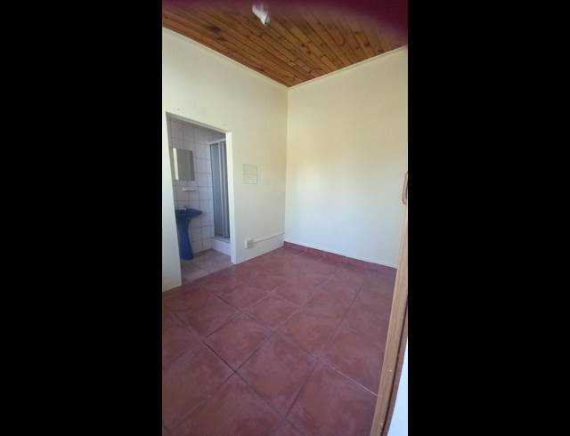 1 BEDROOM PROPERTY TO RENT IN BOSTON
